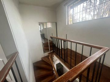 Casa en venta en LA REINA