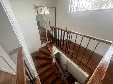 Casa en venta en LA REINA