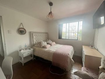 Casa en venta en LA REINA