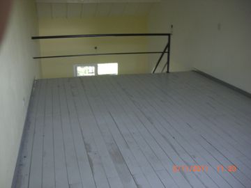 DEPTO 2 AMB. AMPLIO TIPO LOFT  CON COCHERA 2º X ESCALERA. ,.COMPLEJO CON PISICINA Y PARRILLA. TIGRE. TEDIN 159