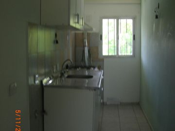 DEPTO 2 AMB. AMPLIO TIPO LOFT  CON COCHERA 2º X ESCALERA. ,.COMPLEJO CON PISICINA Y PARRILLA. TIGRE. TEDIN 159