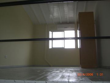 DEPTO 2 AMB. AMPLIO TIPO LOFT  CON COCHERA 2º X ESCALERA. ,.COMPLEJO CON PISICINA Y PARRILLA. TIGRE. TEDIN 159