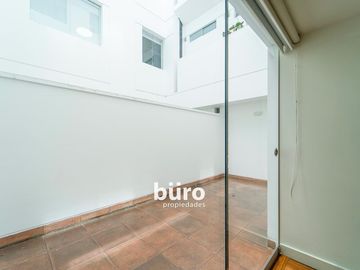 MARAVILLOSO DEPARTAMENTO EN VENTA, TERRAZA AMPLIA PRIMER PISO, MIRAFLORES