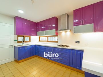 MARAVILLOSO DEPARTAMENTO EN VENTA, TERRAZA AMPLIA PRIMER PISO, MIRAFLORES
