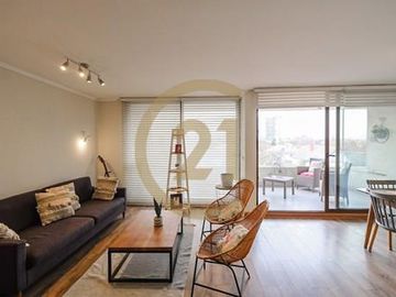 Amplio Departamento en venta en providencia