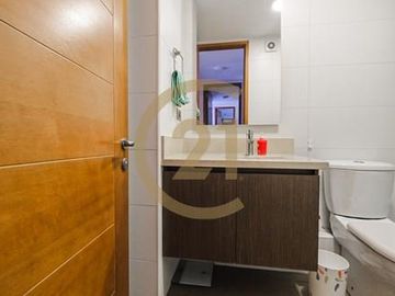 Amplio Departamento en venta en providencia