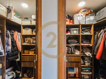 Amplio Departamento en venta en providencia