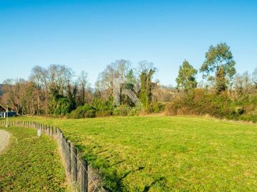 PARCELA EN EXCLUSIVO CONDOMINIO EN SECTOR TOTORAL.
