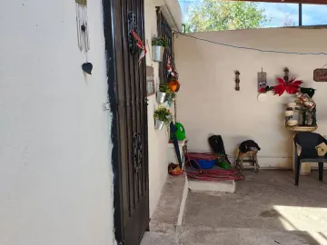 Casa en venta en Valle de las Flores Infonavit, Saltillo, Coahuila de Zaragoza
