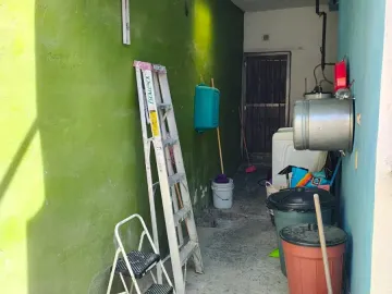 Casa en venta en Valle de las Flores Infonavit, Saltillo, Coahuila de Zaragoza