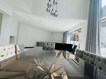 CASA AMERICANA DE ESTRENO SIN ALCABALA!