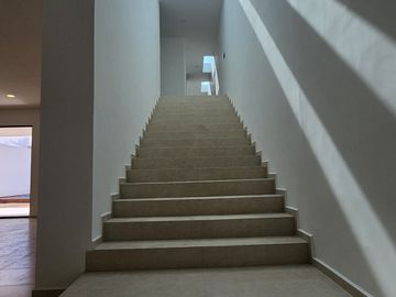 CASA EN VENTA MÉRIDA, DZITYÁ 4 RECÁMARAS