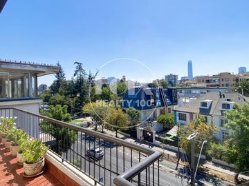 BARRIO LAS LILAS / ELIODORO YÁÑEZ
