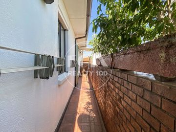 BARRIO LAS LILAS / ELIODORO YÁÑEZ