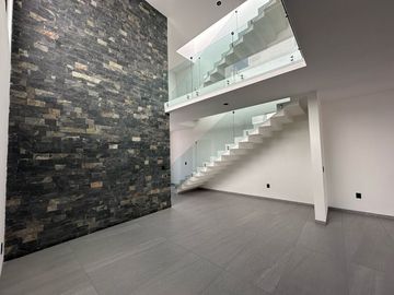 Espectacular Casa en Venta en Grand Juriquilla, 4 Recámaras, 4.5 Baños, de Autor