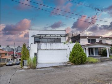 Venta de Casa, Condominio Altos de Sta. Maria