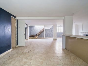 Venta de Casa, Condominio Altos de Sta. Maria