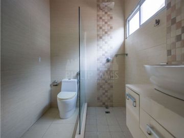 Venta de Casa, Condominio Altos de Sta. Maria