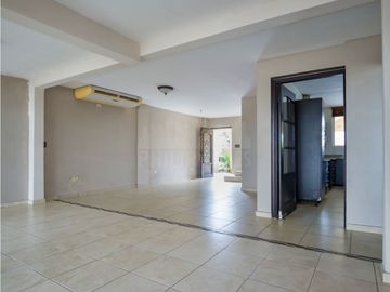 Venta de Casa, Brisas del Golf. Brisas Heights