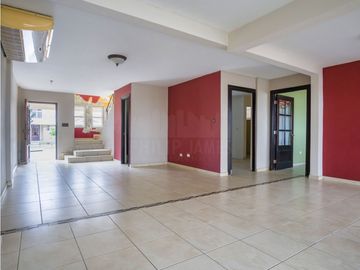 Venta de Casa, Brisas del Golf. Brisas Heights