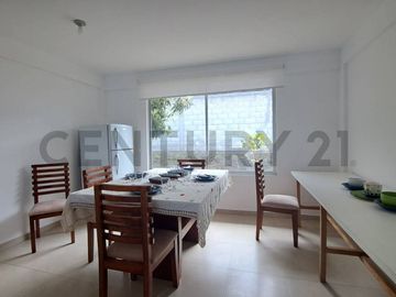 Casa con terreno 1008 m2 de Venta en Guayllabamba