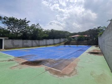 Casa con terreno 1008 m2 de Venta en Guayllabamba