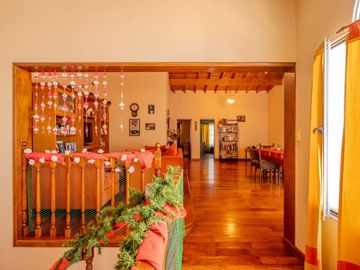 VENTA CASA TIPO PH 7 AMB V. BALLESTER PERMUTA
