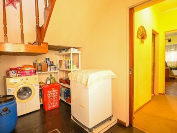 VENTA CASA TIPO PH 7 AMB V. BALLESTER PERMUTA