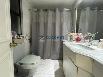 Casa en Venta en Parque Capitán Alberto Larraguibel