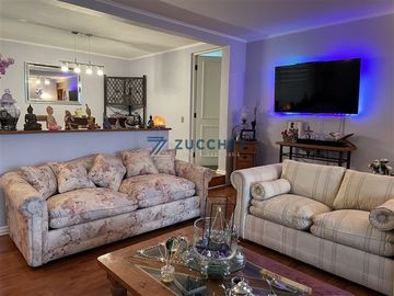 Casa en Venta en Parque Capitán Alberto Larraguibel