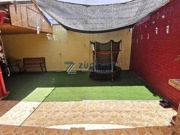 Casa en Venta en A pasos de Plaza Los Diamantes