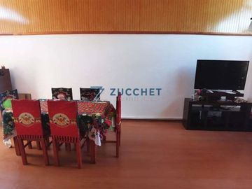 Casa en Venta en A pasos de Plaza Los Diamantes