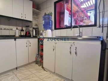 Casa en Venta en A pasos de Plaza Los Diamantes