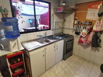 Casa en Venta en A pasos de Plaza Los Diamantes