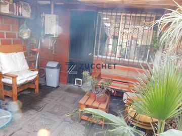 Casa en Venta en Entre Av.3 Pte. y De Lo Infante