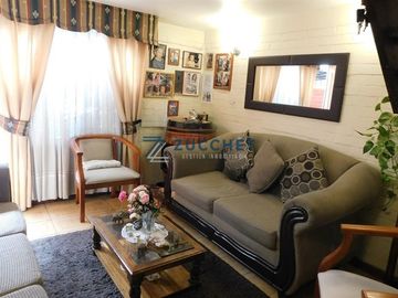 Casa en Venta en Entre Av.3 Pte. y De Lo Infante