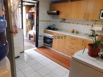 Casa en Venta en Entre Av.3 Pte. y De Lo Infante