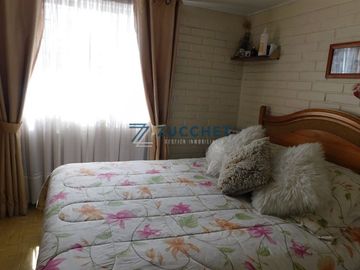 Casa en Venta en Entre Av.3 Pte. y De Lo Infante