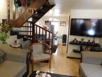 Casa en Venta en Entre Av.3 Pte. y De Lo Infante