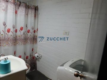 Casa en Venta en Entre Av.3 Pte. y De Lo Infante