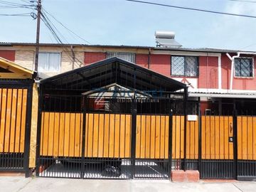 Casa en Venta en Entre Av.3 Pte. y De Lo Infante