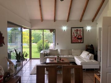 VENDE CASA 4 DORM, 3 BAÑOS EN CONDOMINIO LO HERRERA SAN BERNARDO