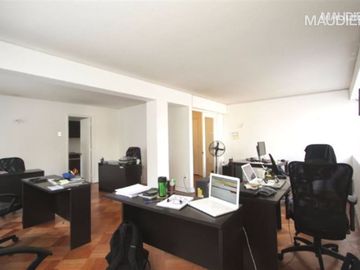 Oficina en Venta en El Golf