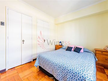 Departamento en Venta en Barrio Lastarria - Acogedor con Piso de Parquet