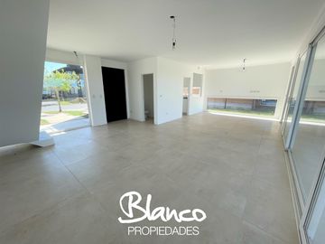 Casa en Venta en Puertos, Escobar, G.B.A. Zona Norte, Argentina