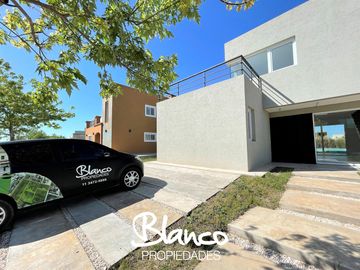 Casa en Venta en Puertos, Escobar, G.B.A. Zona Norte, Argentina