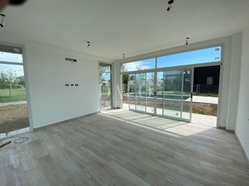 Casa en Venta en Santa Isabel II, Escobar, G.B.A. Zona Norte, Argentina
