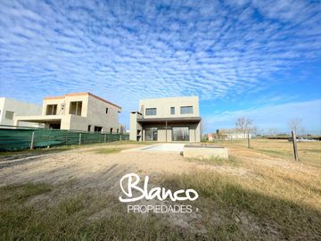 Casa en Venta en Puertos, Escobar, G.B.A. Zona Norte, Argentina