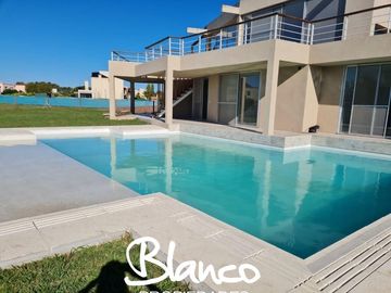 Casa en Venta en Haras Santa Maria, Escobar, G.B.A. Zona Norte, Argentina