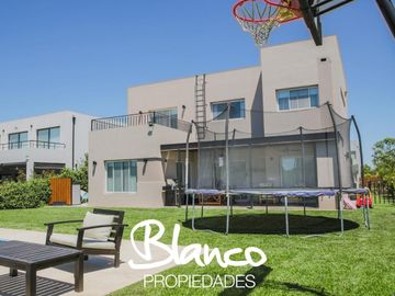 Casa en Venta en Puertos, Escobar, G.B.A. Zona Norte, Argentina